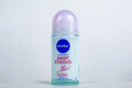 Nivea Pearl Beauty Deodorant Roll 50Ml